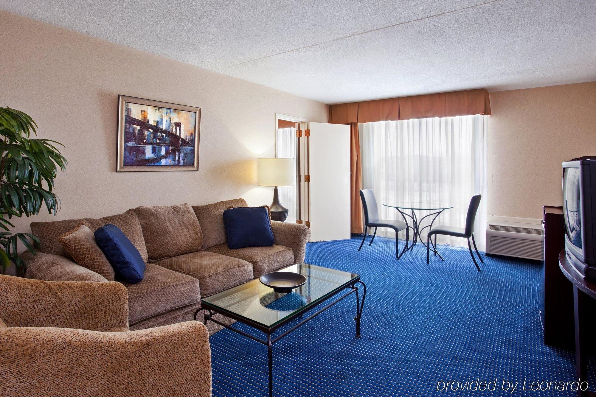 Holiday Inn Akron-West By Ihg Montrose Bilik gambar